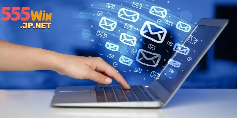 Bạn hãy liên hệ 555win qua email và các trang mạng xã hội